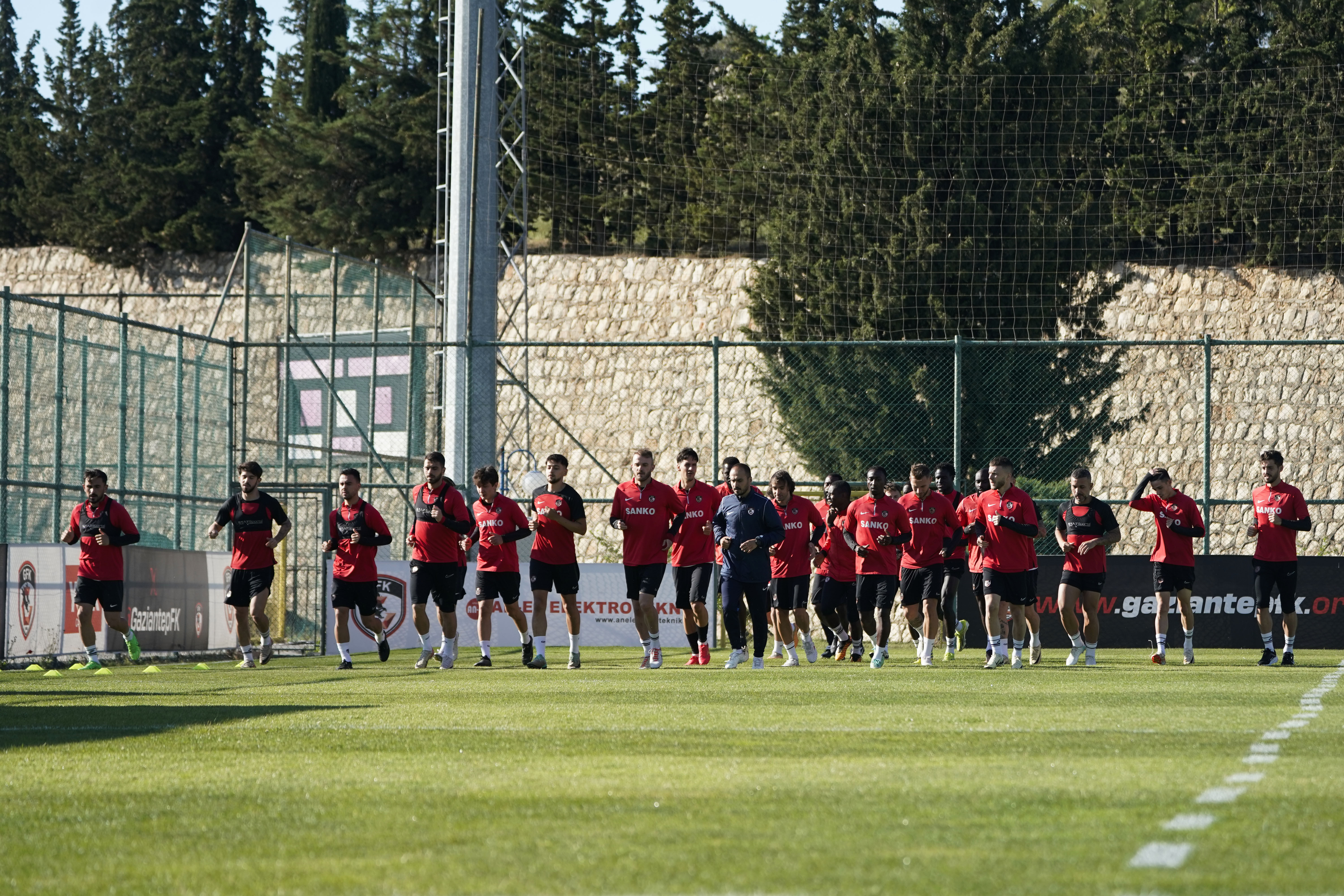 FATİH KARAGÜMRÜK MAÇI HAZIRLIKLARI BAŞLADI