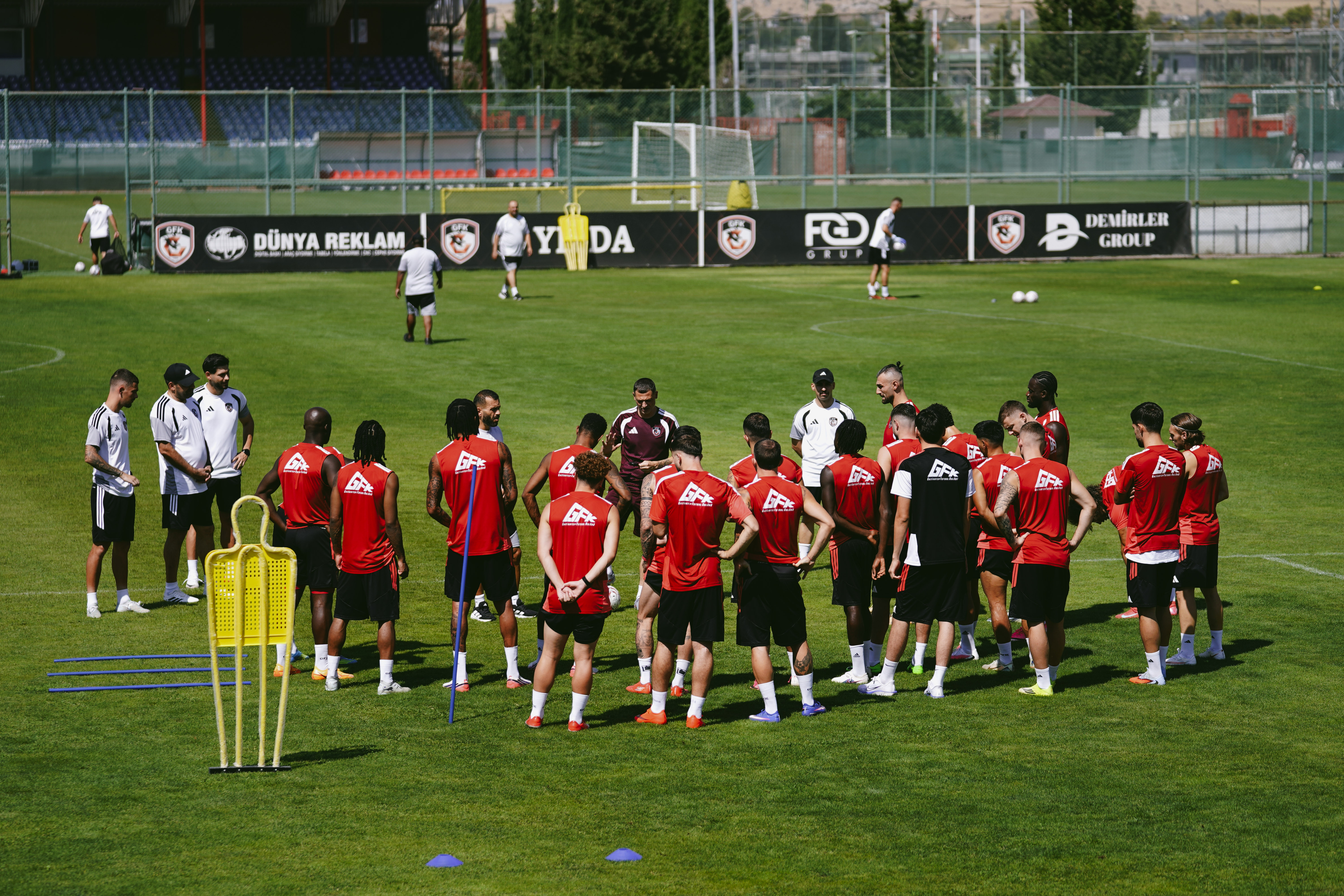 EYÜPSPOR MAÇINA HAZIRIZ!