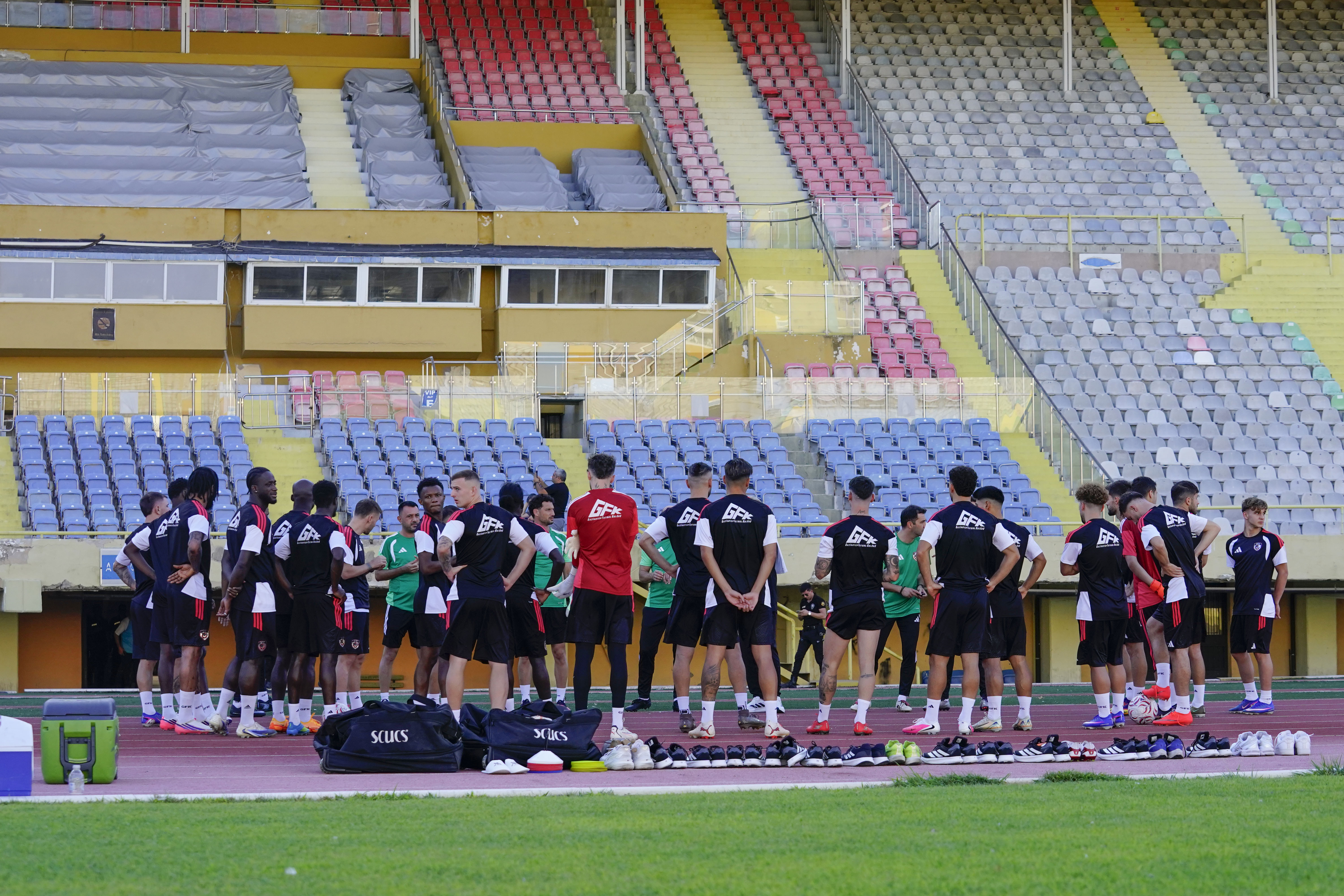 GÖZTEPE MAÇINA HAZIRIZ!