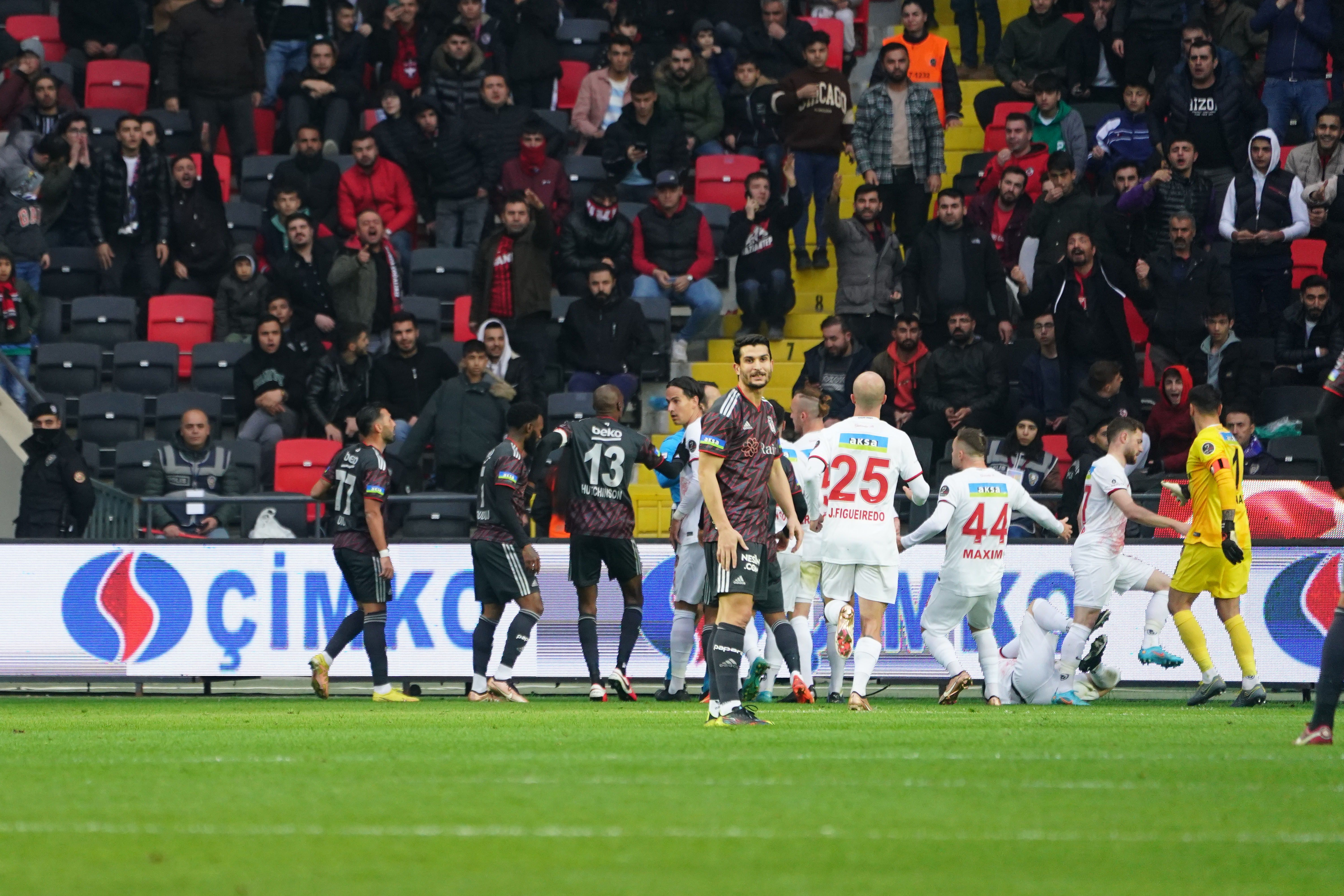 Beşiktaş - Gaziantep FK: 1-0 - Futbol Haberleri