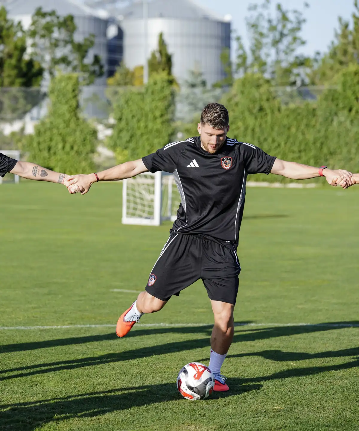 TÜMOSAN KONYASPOR MAÇINA HAZIRIZ!