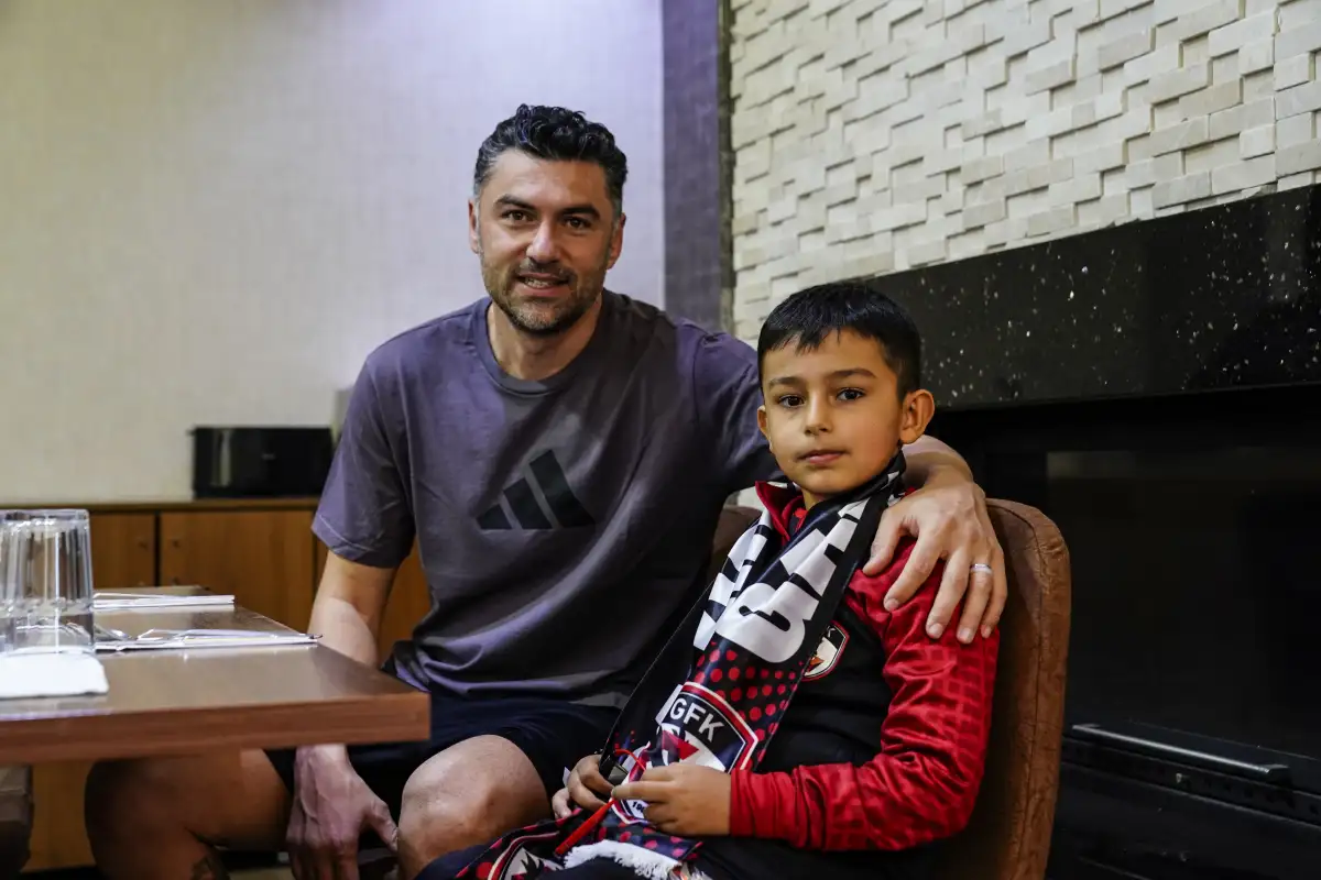 MİNİK DEPREMZEDE KARDEŞİMİZ HASAN’I TESİSLERİMİZDE KONUK ETTİK