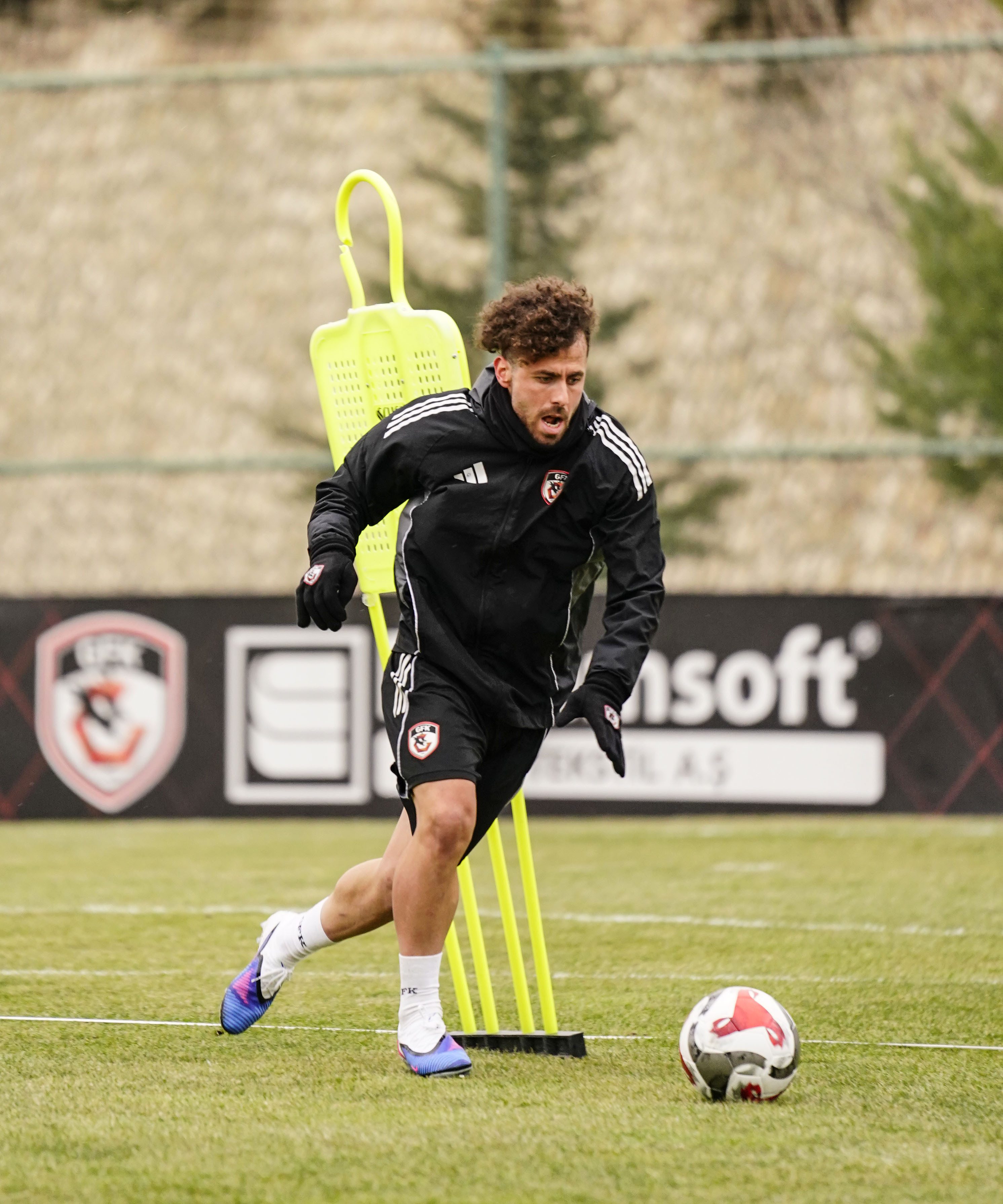 KASIMPAŞA MAÇI HAZIRLIKLARI BAŞLADI