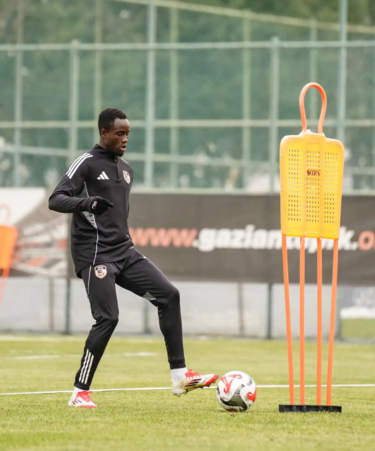 KASIMPAŞA MAÇI HAZIRLIKLARI BAŞLADI