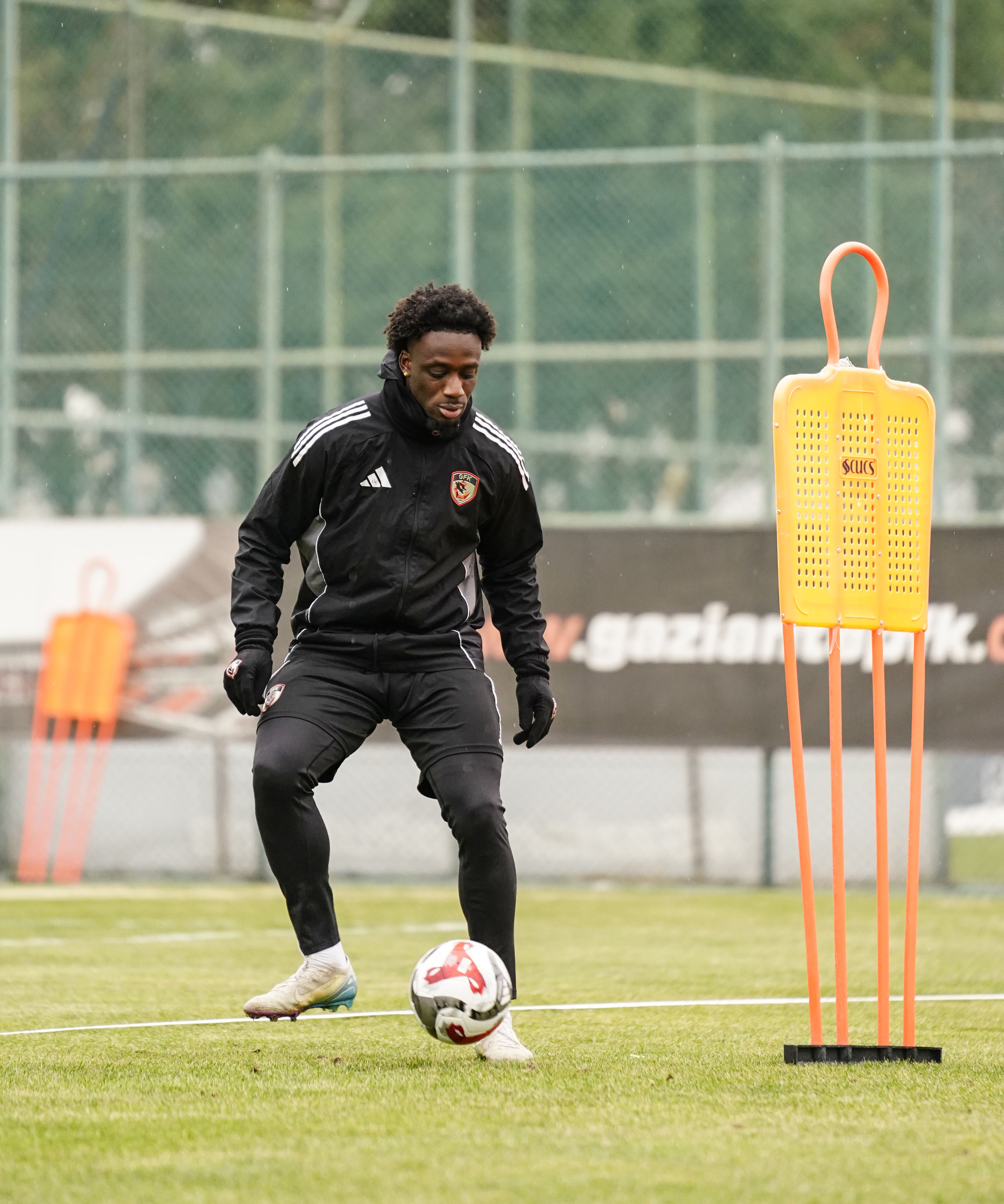 KASIMPAŞA MAÇI HAZIRLIKLARI BAŞLADI