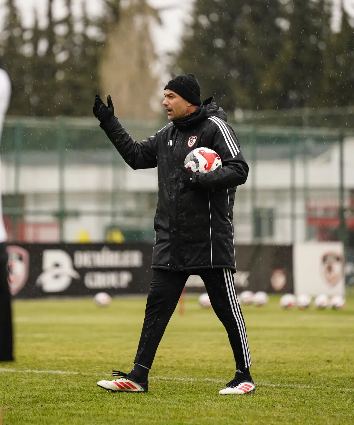 KASIMPAŞA MAÇI HAZIRLIKLARI BAŞLADI