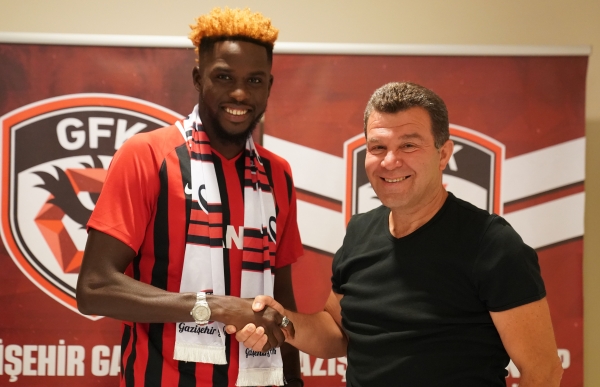 TRANSFER | PAPY DJILOBODJI GAZİŞEHİR'DE!