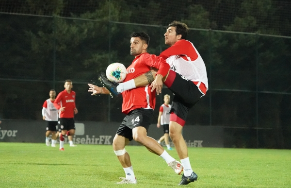 MEDİPOL BAŞAKŞEHİR MAÇINA HAZIRIZ!