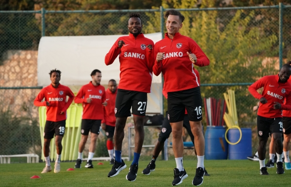 GALATASARAY MAÇI HAZIRLIKLARI BAŞLADI
