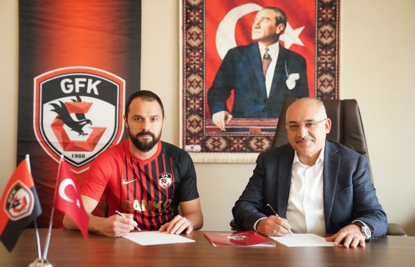 HAYDAR YILMAZ RESMİ SÖZLEŞMEYİ İMZALADI