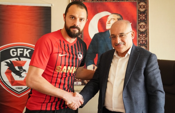 HAYDAR YILMAZ RESMİ SÖZLEŞMEYİ İMZALADI