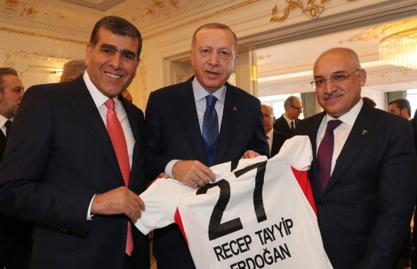 BAŞKANIMIZDAN, CUMHURBAŞKANIMIZA ZİYARET