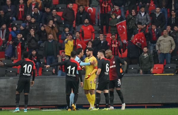 MAÇ SONUCU | GAZİANTEP 5-1 SİVASSPOR