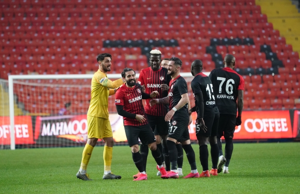 MAÇ SONUCU | GAZİANTEP 5-1 SİVASSPOR
