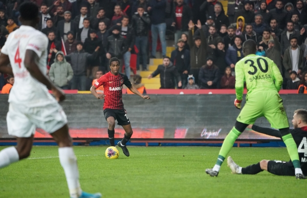 MAÇ SONUCU | GAZİANTEP 5-1 SİVASSPOR