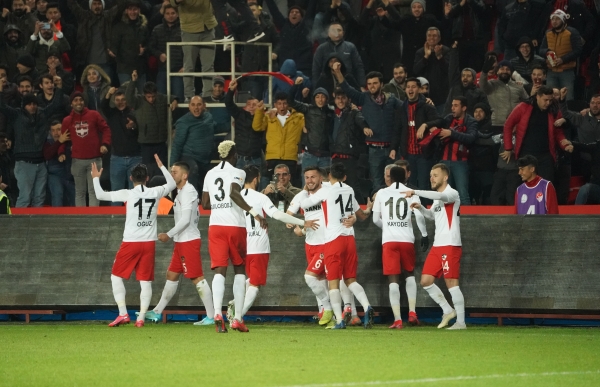 MAÇ SONUCU | Gaziantep 2-0 Çaykur Rizespor