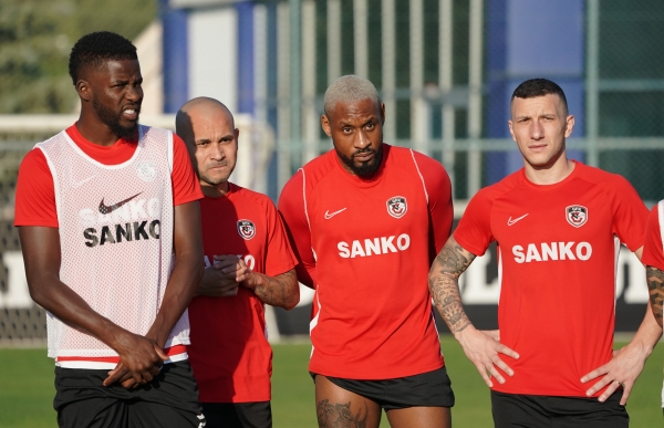 ANTALYASPOR MAÇINA HAZIRIZ!