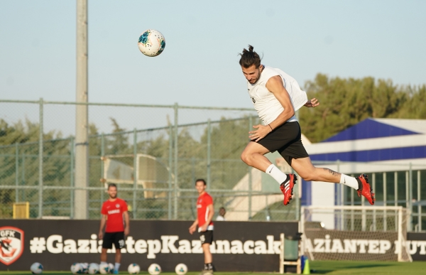 ANTALYASPOR MAÇINA HAZIRIZ!