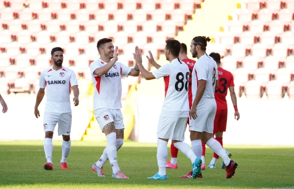 HAZIRLIK MAÇI | Gaziantep 5-0 Eskişehirspor