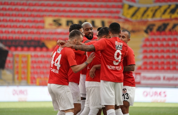 MAÇ SONUCU | Göztepe 2-2 Gaziantep