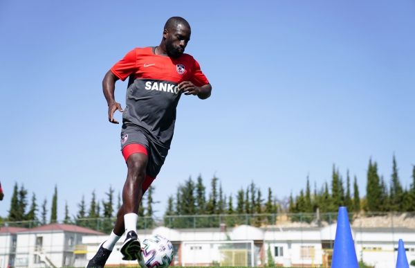 DICKO VE MIRALLAS ÖZEL PROGRAM EŞLİĞİNDE ÇALIŞTI