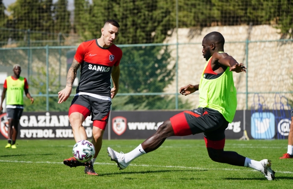 ANTALYASPOR MAÇINA HAZIRIZ!