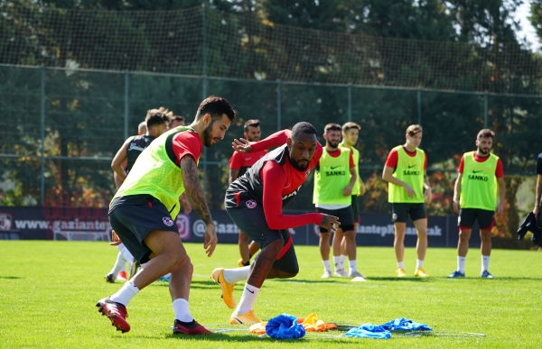 ANTALYASPOR MAÇINA HAZIRIZ!
