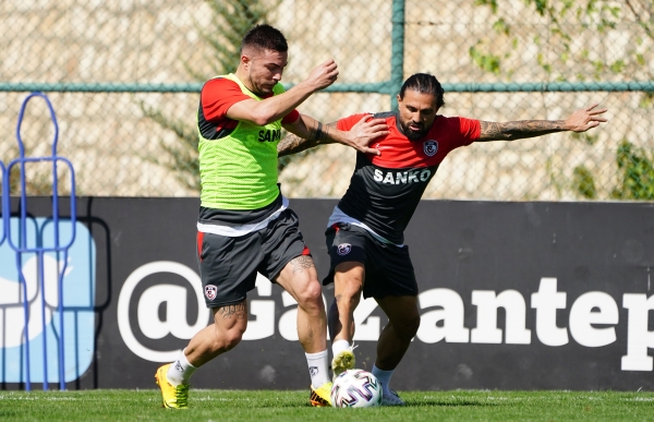 ANTALYASPOR MAÇINA HAZIRIZ!