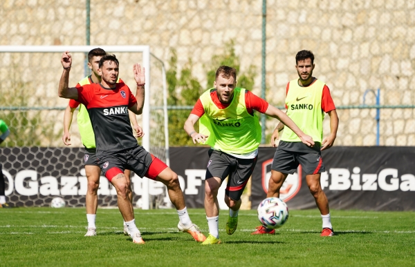 ANTALYASPOR MAÇINA HAZIRIZ!