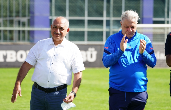 ANTALYASPOR MAÇINA HAZIRIZ!