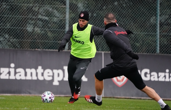 DENİZLİSPOR MAÇINA HAZIRIZ!