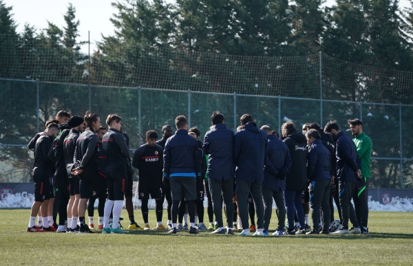 GALATASARAY MAÇI HAZIRLIKLARI BAŞLADI