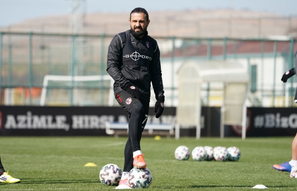 ANTALYASPOR MAÇINA HAZIRIZ!