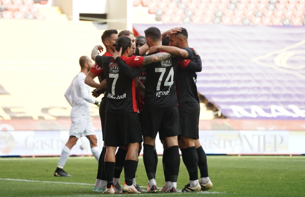 MAÇ SONUCU | Gaziantep 2-0 Başakşehir