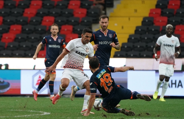 MAÇ SONUCU | Gaziantep 1-0 Başakşehir